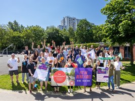 Gruppenfoto von den Mitgliedern der Veranstaltungsreihe in Berg Fidel