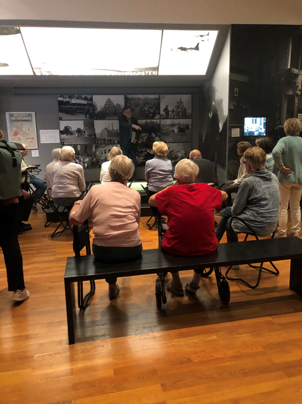 Mitglieder des Verein Lichtblick im Stadtmuseum Münster Bild 10