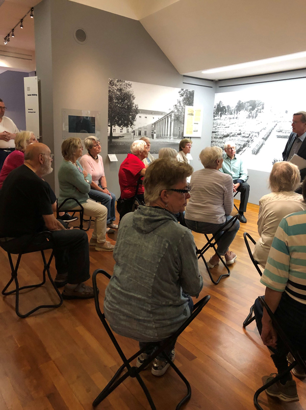 Mitglieder des Verein Lichtblick im Stadtmuseum Münster Bild 8